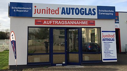 Außenansicht von junited AUTOGLAS Oberhausen GmbH